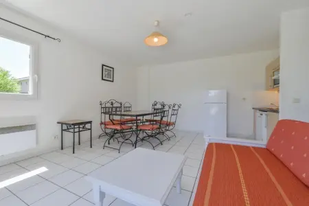 Maison 8 personnes avec piscine à Saint-Saturnin-lès-Avignon : photo 13
