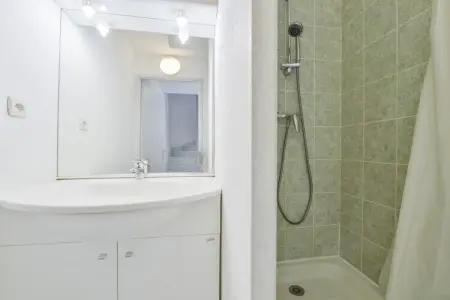 Maison 8 personnes avec piscine à Saint-Saturnin-lès-Avignon : photo 16