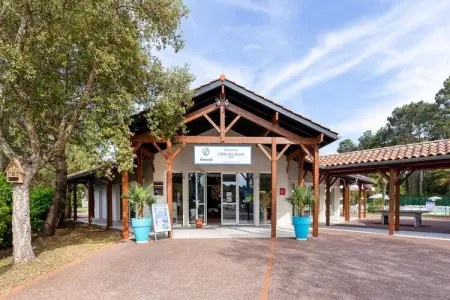 Location appartement à ONDRES (LANDES), Séjour avec piscine, forêt et plage à proximité