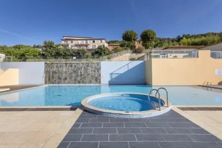 Location appartement à CALLIAN (VAR), Appartement 2 chambres près du lac Saint-Cassien