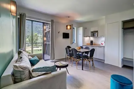 Location appartement à MOTZ (SAVOIE), Retraite familiale Savoie pour 8 personnes