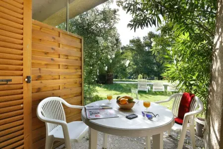 Maison provençale 36 m² à Tourrettes, 2 piscines incluses : photo 6