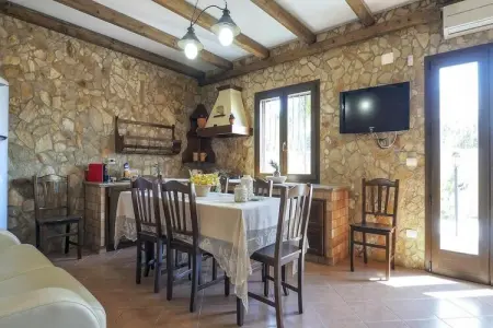 Villa Arianna – 15 personnes, piscine et jacuzzi : photo 10