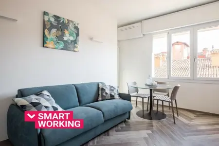 Location maison à Bologna, Appartement à Bologne avec Parking