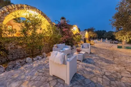 Villa Pietra d'Ulivo : trullo 17 pers. avec piscine : photo 40