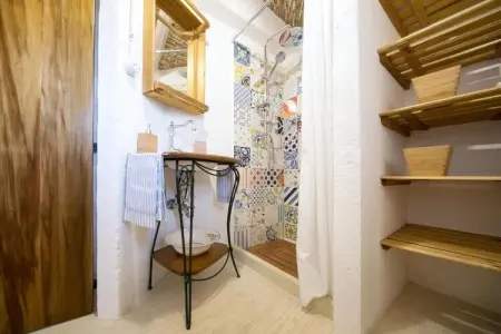 Trullo avec piscine privée à Torre Suda : photo 18