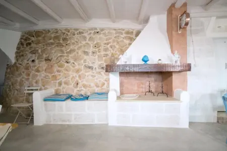 Trullo avec piscine privée à Torre Suda : photo 32