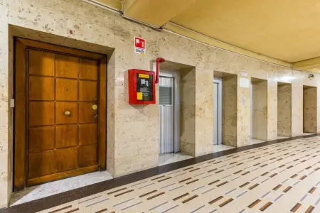 Location maison à Napoli, Studio Piazza Municipio avec Terrasse