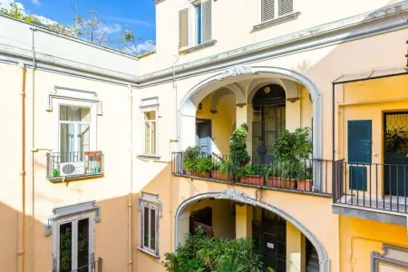 Location maison à Napoli, Appartement à Naples avec balcon