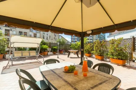 Location maison à Napoli, Appartement Familial avec Terrasse