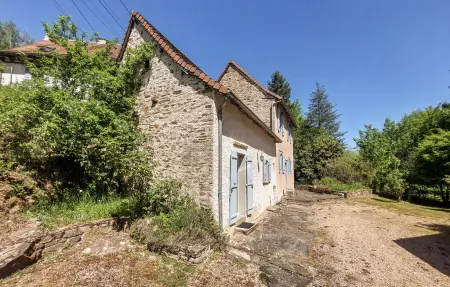 Maison en pierre avec jardin à Saint-Yrieix-la-Perche : photo 10