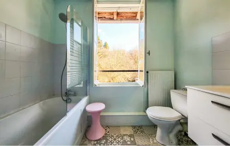 Maison en pierre avec jardin à Saint-Yrieix-la-Perche : photo 18