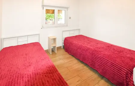 Maison 150 m² piscine privée à Caveirac : photo 18