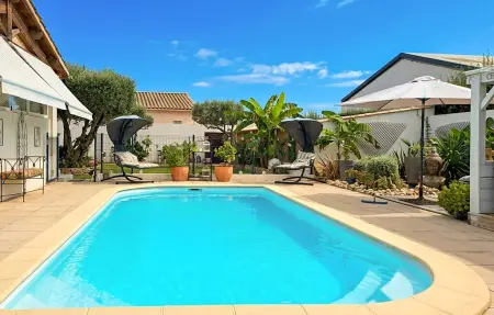 Maison 180 m² avec piscine chauffée à Marguerittes : photo 1
