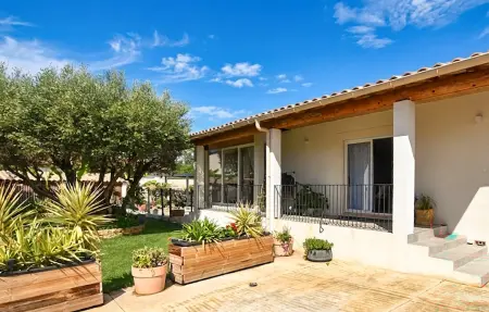 Maison 180 m² avec piscine chauffée à Marguerittes : photo 11