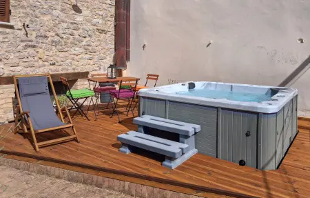 Villa Roberta - Maison pierre 10 pers. avec jacuzzi : photo 2