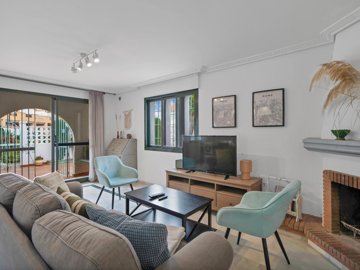 Villa 3 niveaux avec patio privé et accès plage - Casares - Photo 1