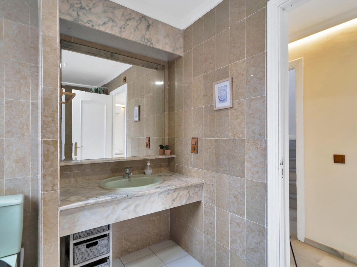 Villa 3 niveaux avec patio privé et accès plage - Casares - Photo 25