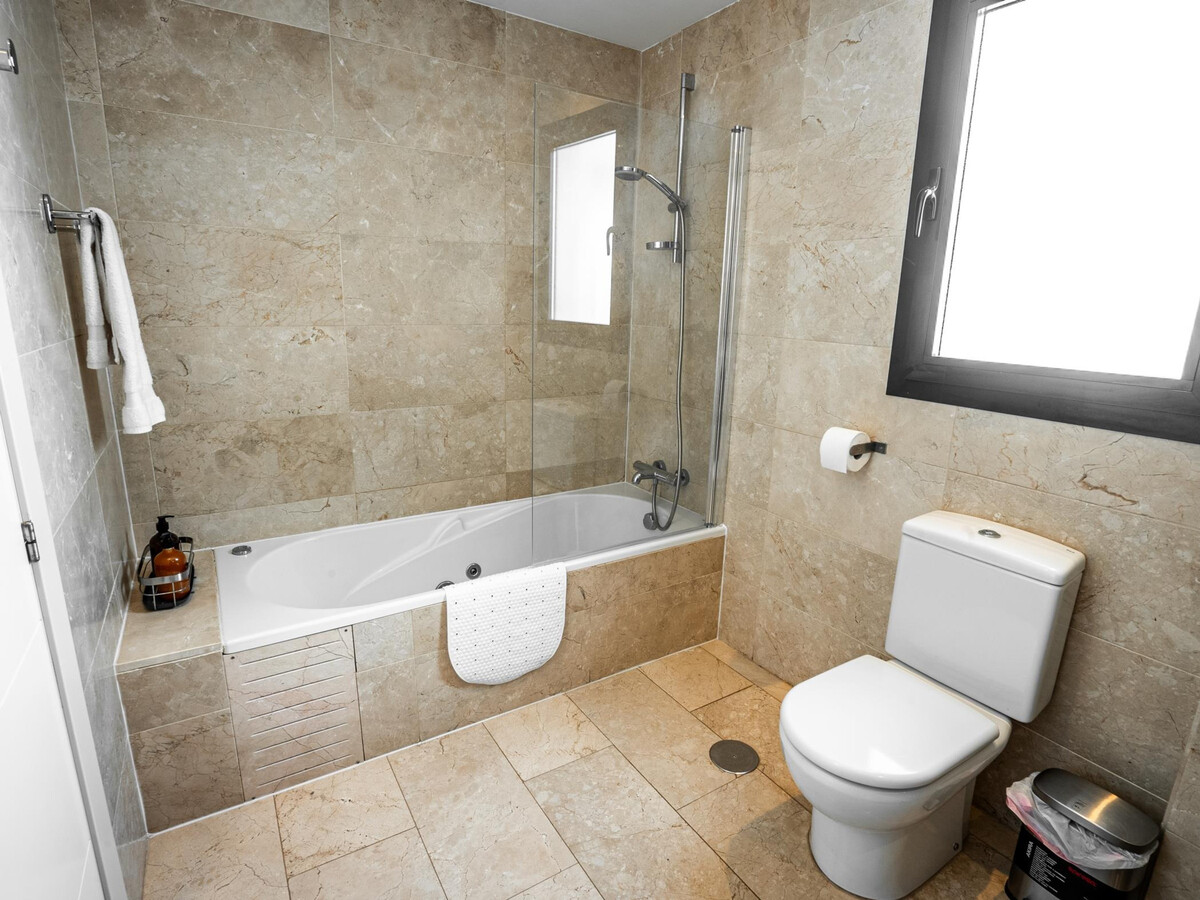 Penthouse face à la mer, 2 chambres, 6 pers. Casares - Photo 15