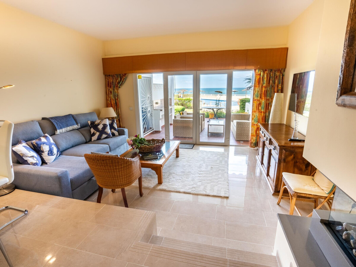 Maison de ville 2 niveaux, accès piscine et mer à Casares - Photo 9