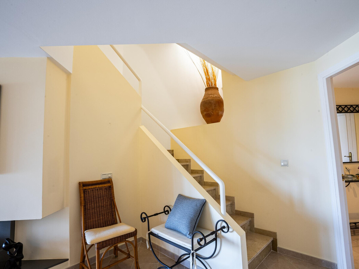 Maison de ville 2 niveaux, accès piscine et mer à Casares - Photo 23