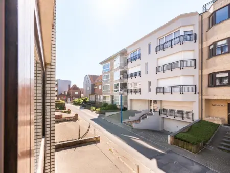 Appartement rénové à 100 m de la mer à Koksijde, terrasse et barbecue : photo 6