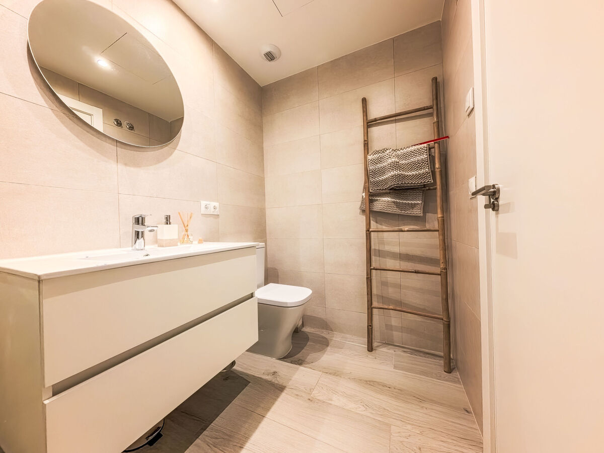 Marina Real III, appartement 80m² avec terrasse à Dénia - Photo 15