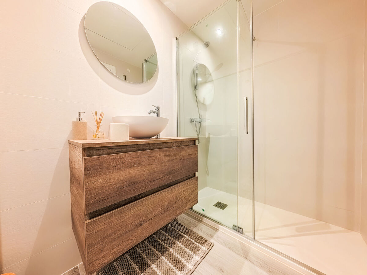Marina Real III, appartement 80m² avec terrasse à Dénia - Photo 18