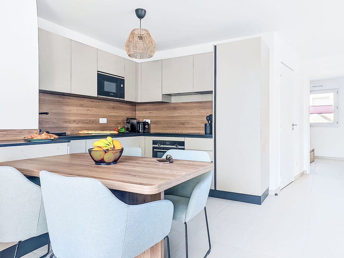 Apt Florea Parc - Antibes, 2 ch, terrasse 40 m² - Photo 4