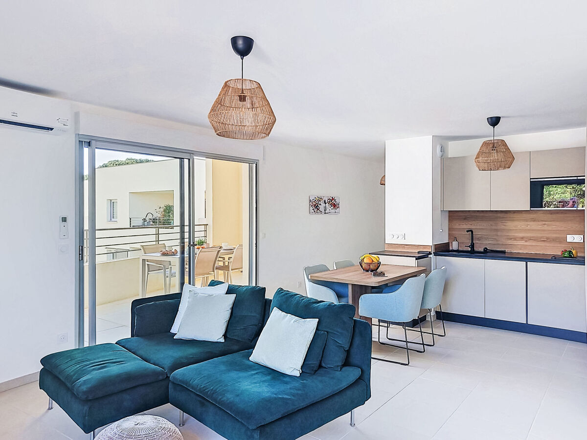 Apt Florea Parc - Antibes, 2 ch, terrasse 40 m² - Photo 9