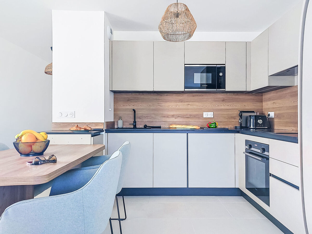 Apt Florea Parc - Antibes, 2 ch, terrasse 40 m² - Photo 11