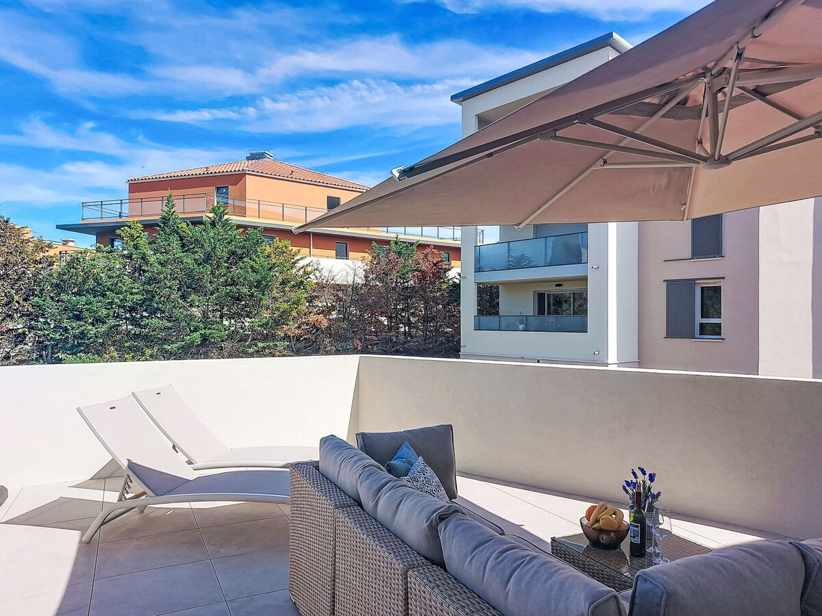 Apt Florea Parc - Antibes, 2 ch, terrasse 40 m² - Photo 26