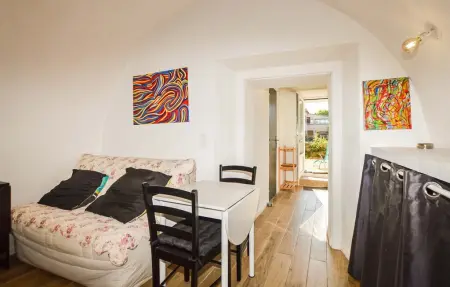 Studio 25m² pierres avec jardin, 300m plage : photo 6