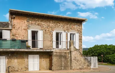 Studio 25m² pierres avec jardin, 300m plage : photo 9