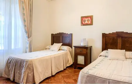 Maison 6 personnes avec piscine à Cantillana : photo 8