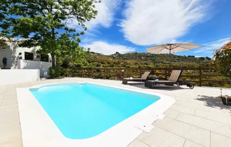Maison avec piscine privée et vue montagnes à Yunquera : photo 1
