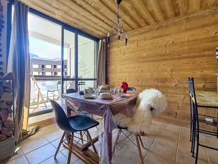 Les Menuires - Appart confort 6 pers, 2 pièces, WiFi, balcon : photo 10