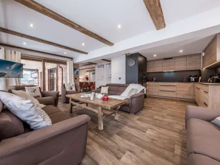 Appartement 120m² Courchevel 1850 - 8 pers, 3 balcons : photo 2