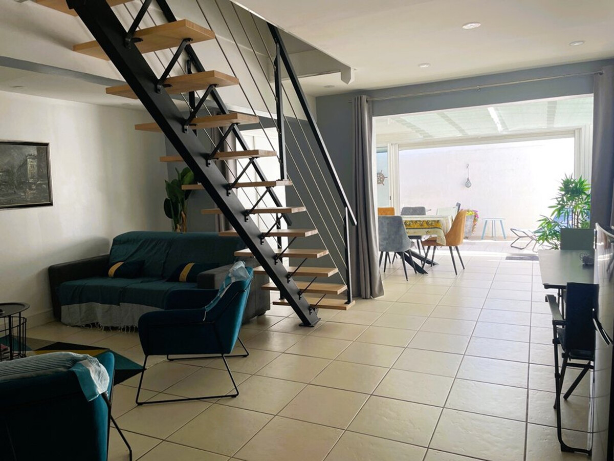 Villa moderne avec patio sud et piscine - La Grande-Motte - Photo 2