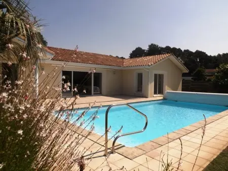 Villa avec piscine et climatisation - 8 pers., Villa 8 personnes à Vielle Saint Girons - Photo 2