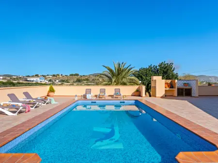 Villa rustique 8 pers, piscine 8x4m, 4 chambres à Benissa : photo 6