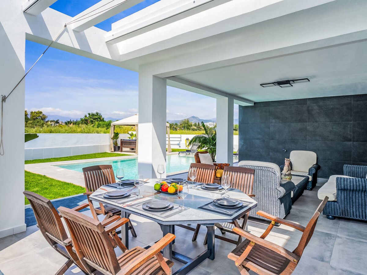 Villa Tzuki, 3 chambres avec piscine à Estepona - Photo 3