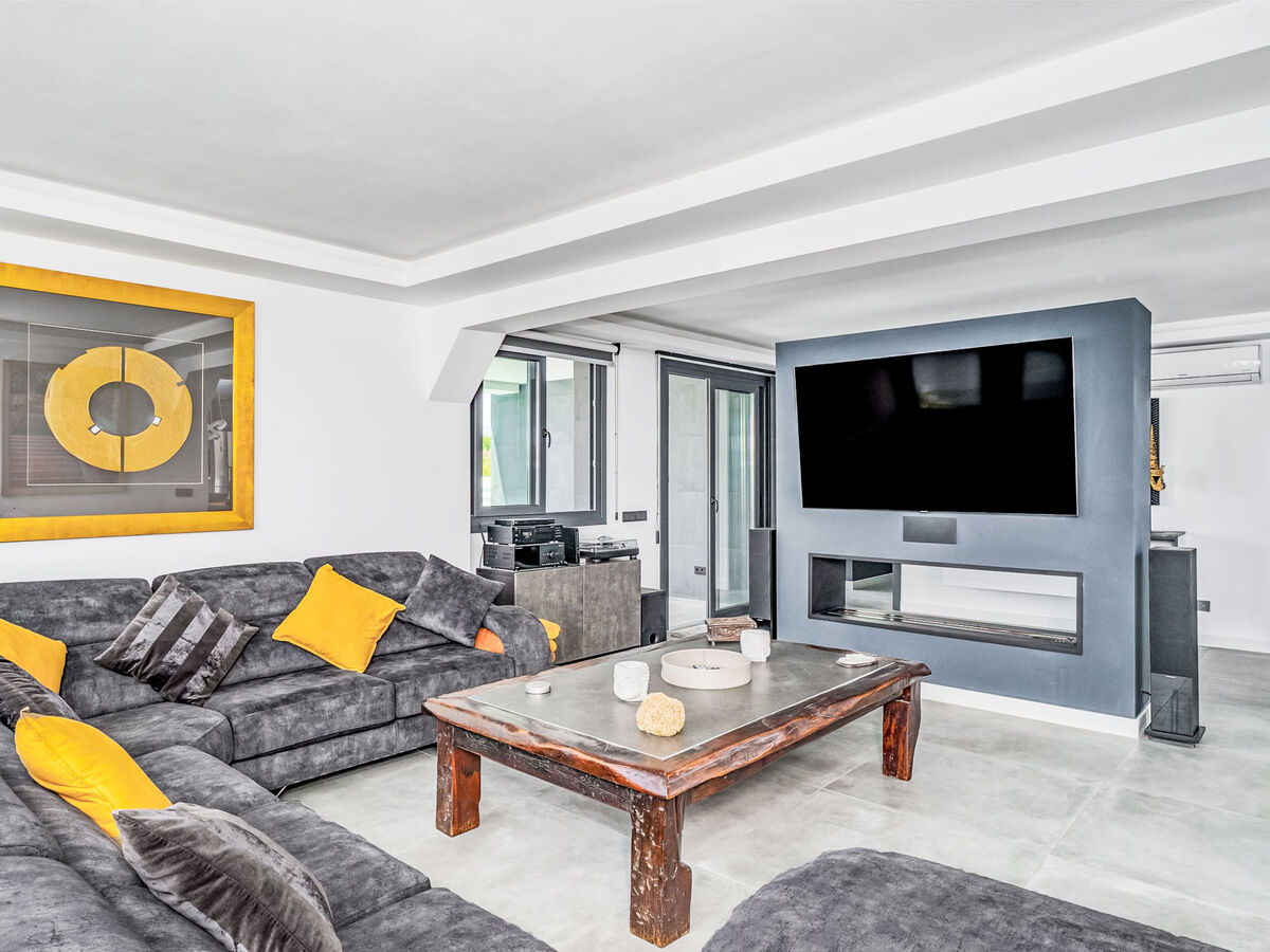 Villa Tzuki, 3 chambres avec piscine à Estepona - Photo 7