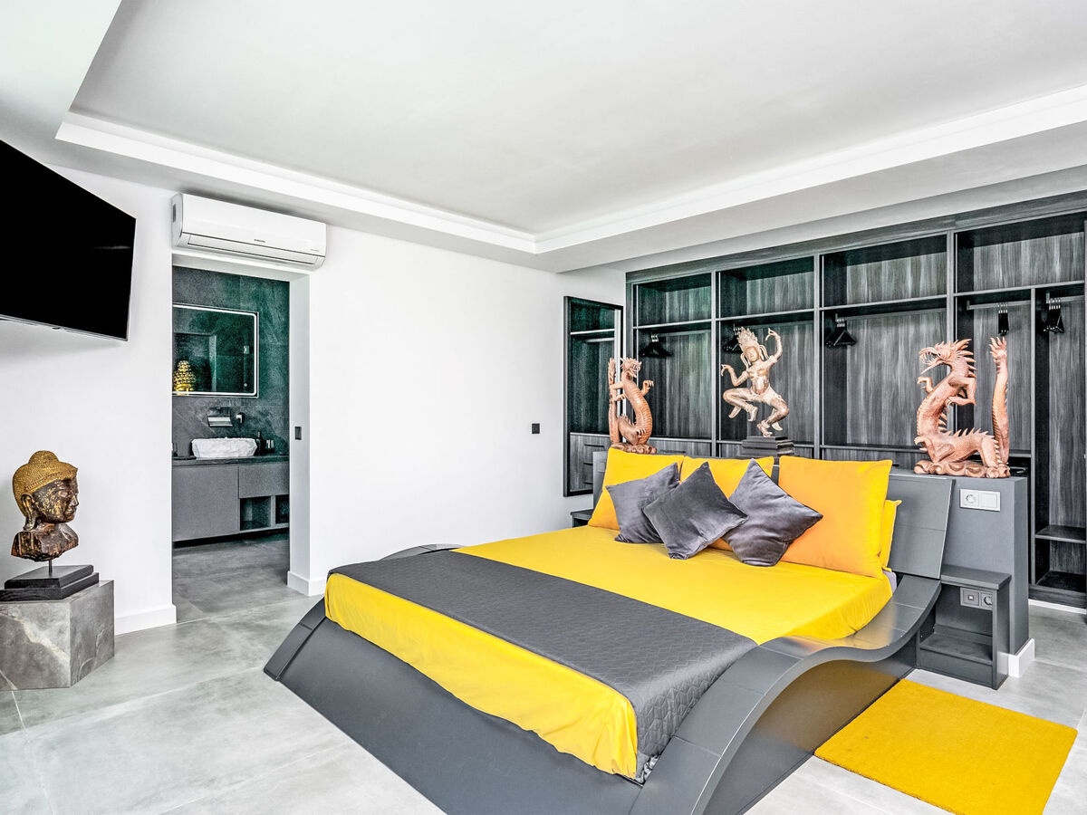 Villa Tzuki, 3 chambres avec piscine à Estepona - Photo 15