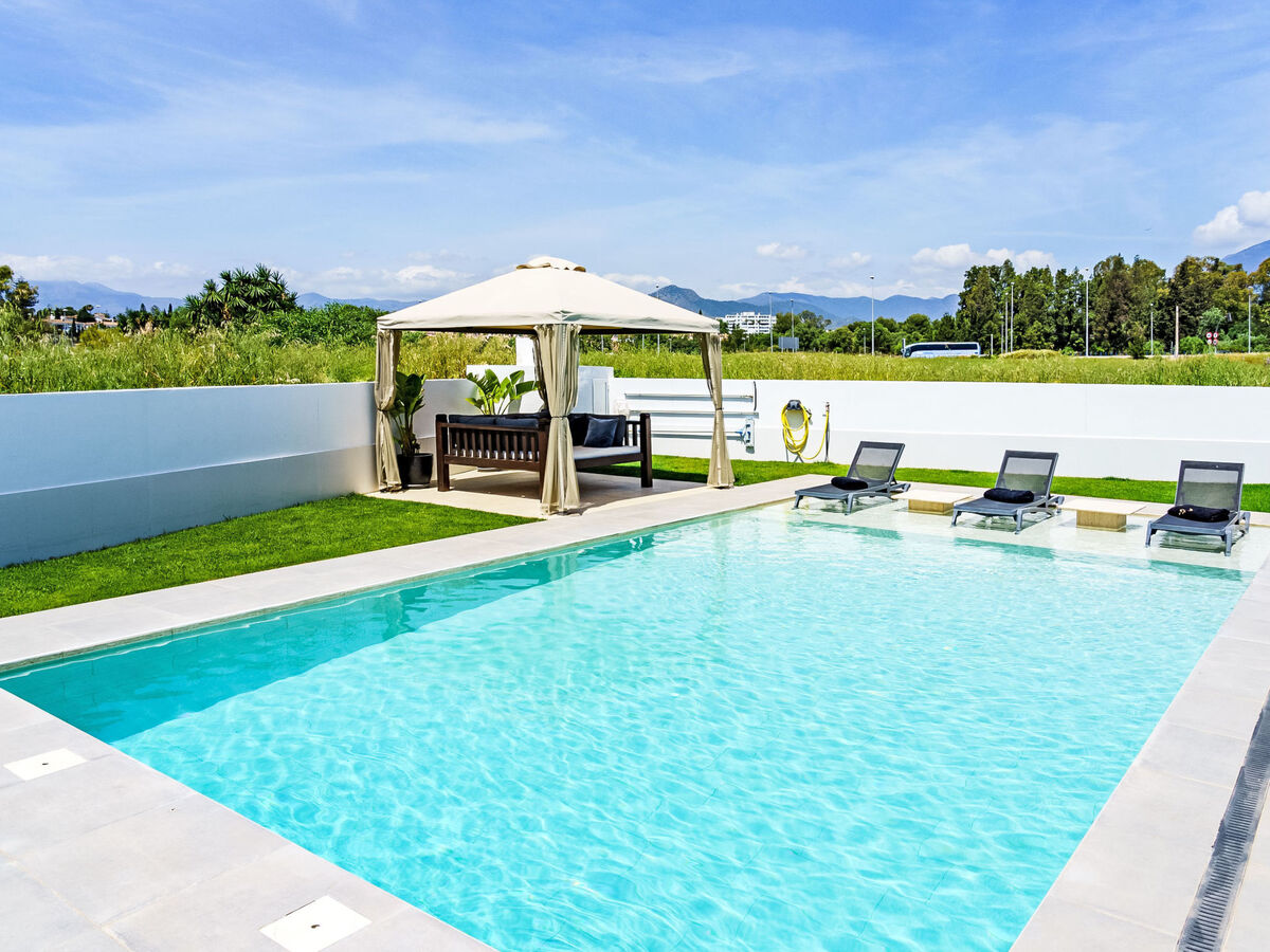 Villa Tzuki, 3 chambres avec piscine à Estepona - Photo 27