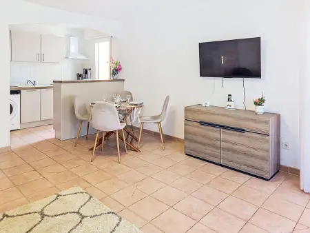 Apt Nautica avec terrasse et vue port à Fréjus : photo 10