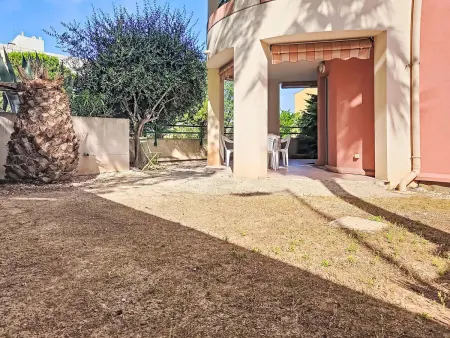 Apt Nautica avec terrasse et vue port à Fréjus : photo 23