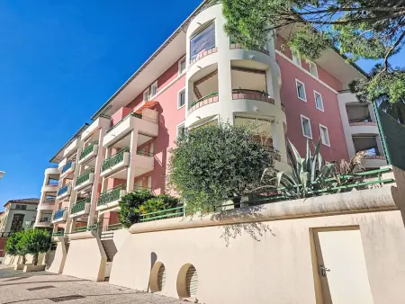 Apt Nautica avec terrasse et vue port à Fréjus : photo 29
