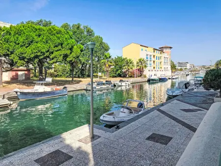 Apt Nautica avec terrasse et vue port à Fréjus : photo 30