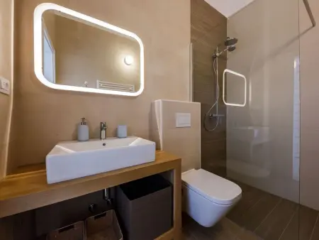 Villa Bramasole Lun – 5 chambres, piscine privée : photo 42